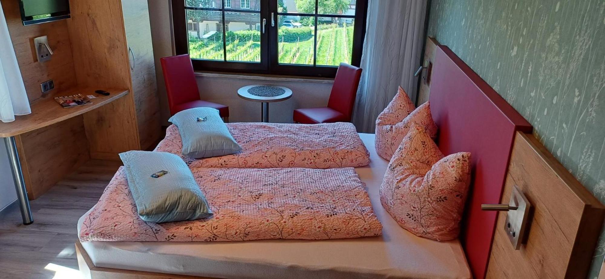 Doppelzimmer mit Seeblick